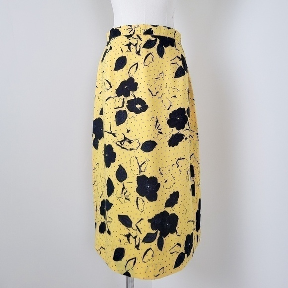 *Free With Purchase* 80’s floral pencil skirt midi knee length slit lined rayon - Picture 2 of 6